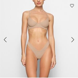 Skims Unlined Demi Bra